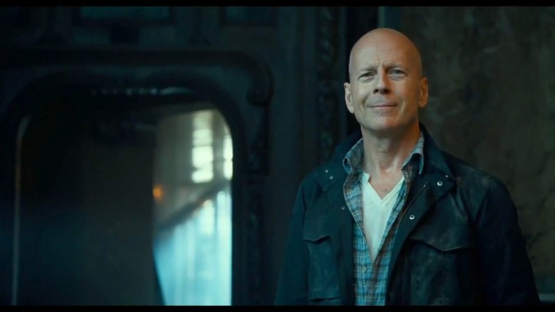 Bruce Willis ve filmu Smrtonosná past: Opět v akci / A Good Day to Die Hard
