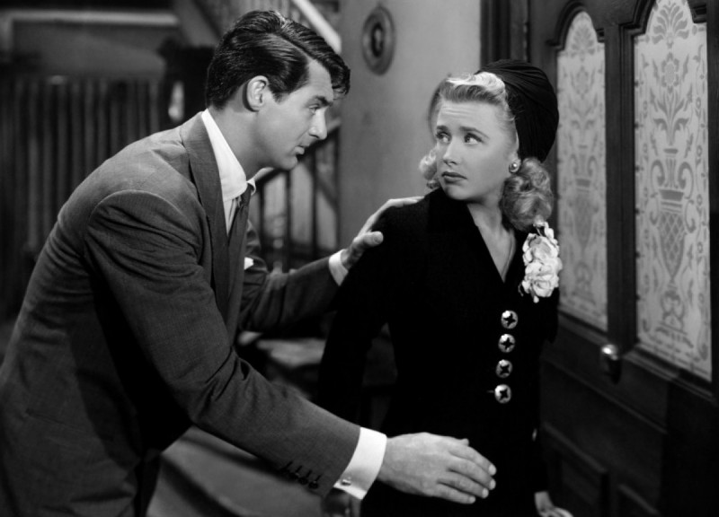 Cary Grant, Priscilla Lane ve filmu Jezinky a bezinky / Arsenic and Old Lace
