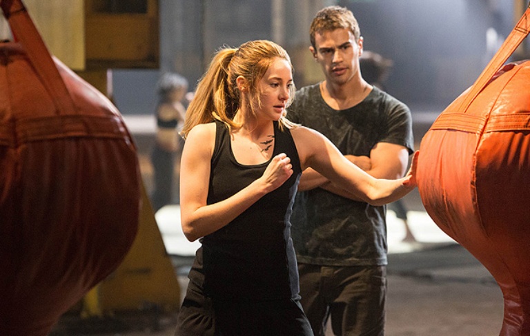 Shailene Woodley, Theo James ve filmu  / Divergent