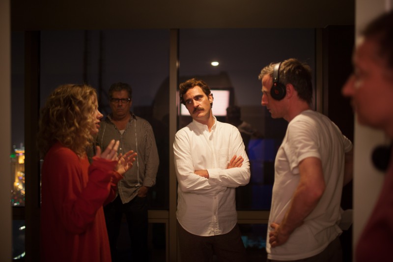 Joaquin Phoenix, Amy Adams, Spike Jonze při natáčení filmu  / Her