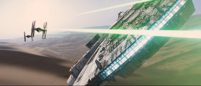 Podívejte se na první trailer Star Wars: Síla se probouzí