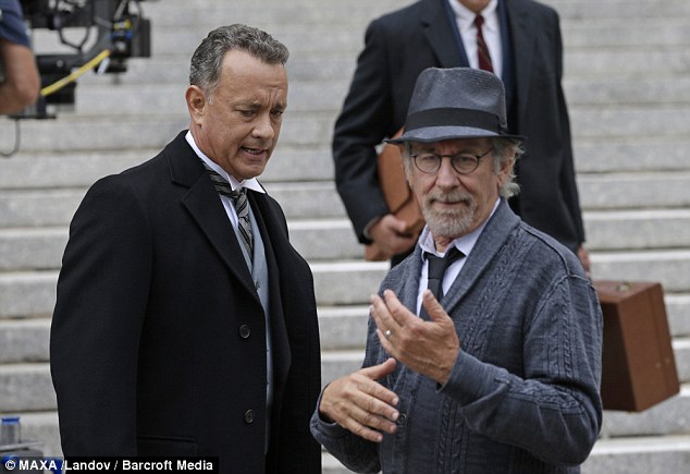 Tom Hanks, Steven Spielberg při natáčení filmu 