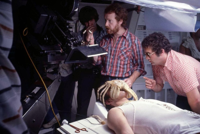 Ridley Scott při natáčení filmu Vetřelec / Alien