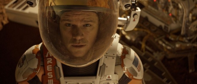 Matt Damon se chce vrátit domů v novém traileru na Marťana