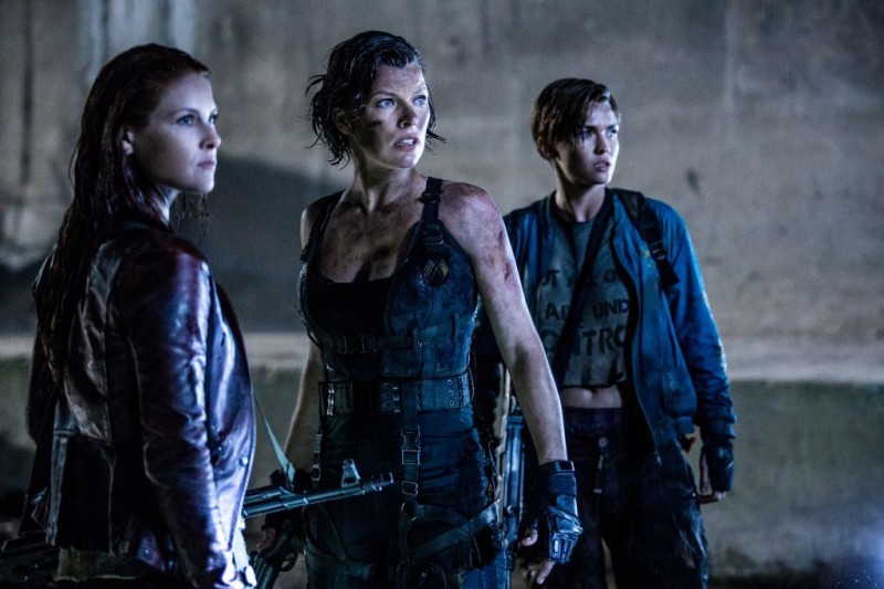 Ali Larter, Milla Jovovich, Ruby Rose ve filmu Resident Evil: Poslední kapitola / Resident Evil: The Final Chapter