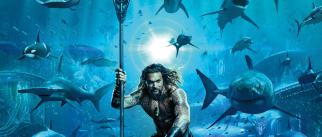 Aquaman se potápí na prvním oficiálním plakátě