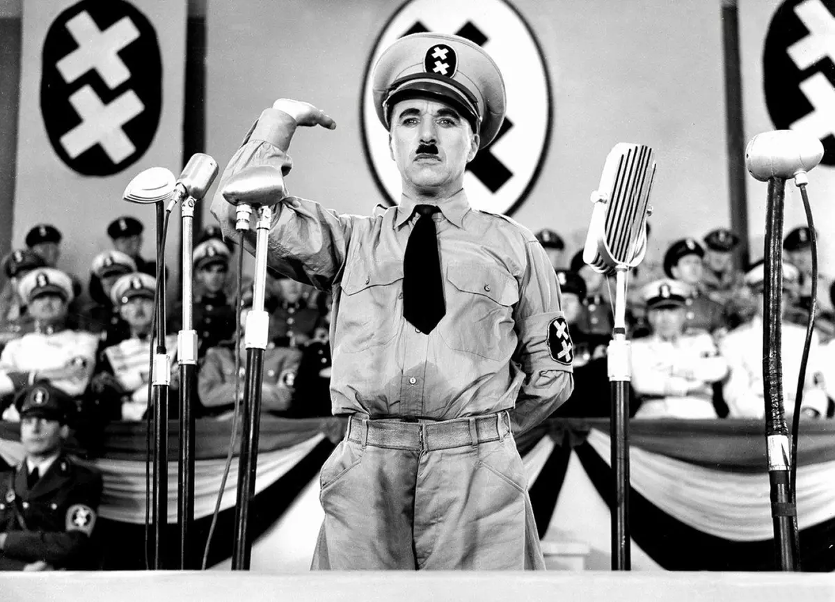 Charlie Chaplin ve filmu Diktátor / The Great Dictator