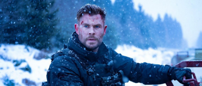 Chris Hemsworth se vrací v traileru Vyproštění 2