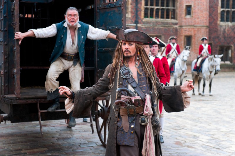 Kevin McNally, Johnny Depp ve filmu Piráti z Karibiku: Na vlnách podivna / Pirates of the Caribbean: On Stranger Tides
