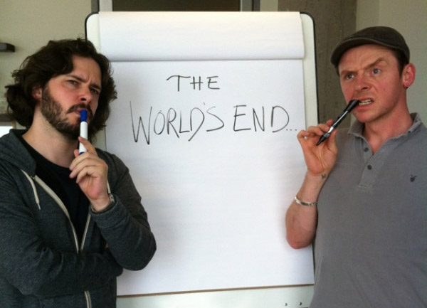Simon Pegg, Edgar Wright při natáčení filmu U Konce světa / The World's End