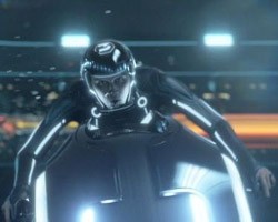 Garrett Hedlund ve filmu <b>TRON: Legacy 3D</b>