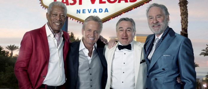 Důchodci paří ve Vegas na první fotografii