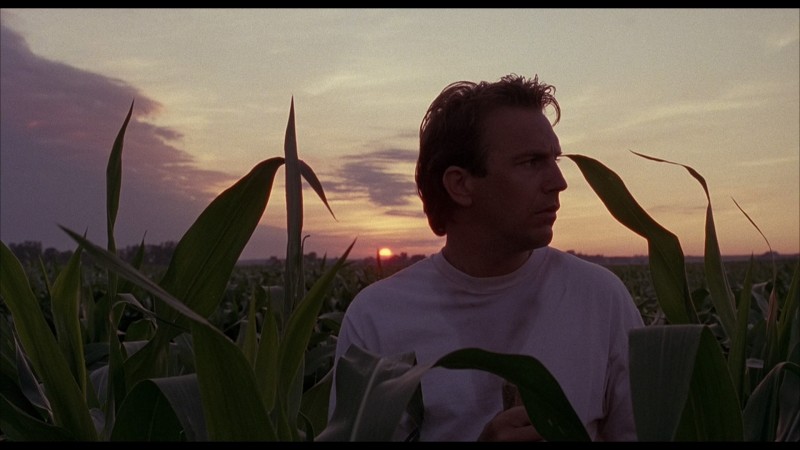 Kevin Costner ve filmu Hřiště snů / Field of Dreams