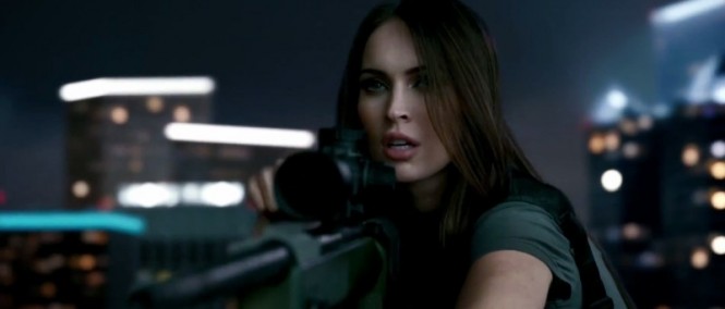 Nové Call of Duty láká hraným trailerem s Megan Fox