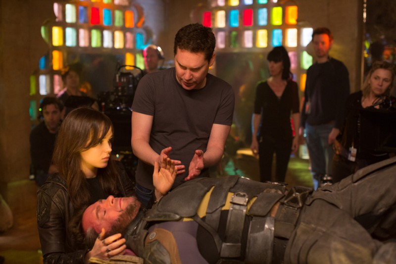 Bryan Singer, Hugh Jackman, Ellen Page při natáčení filmu X-Men: Budoucí minulost / X-Men: Days of Future Past