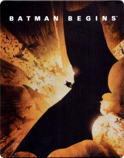 BD obal filmu Batman začíná / Batman Begins