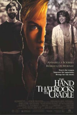 Plakát filmu Ruka na kolébce / The Hand That Rocks the Cradle
