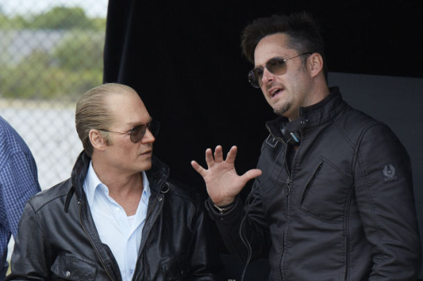 Johnny Depp, Scott Cooper při natáčení filmu  / Black Mass