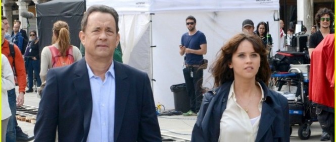 Fotografie: Tom Hanks a Felicity Jones natáčí Inferno