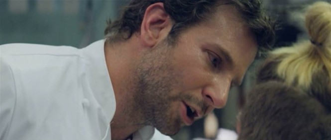 Bradley Cooper lační po Oscarech v prvním traileru na Burnt