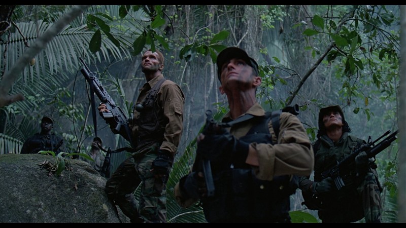 Arnold Schwarzenegger, Richard Chaves, Sonny Landham ve filmu Predátor / Predator