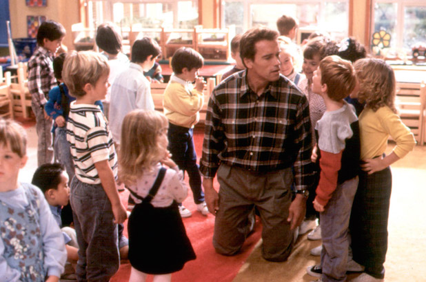 Arnold Schwarzenegger ve filmu Policajt ze školky / Kindergarten Cop