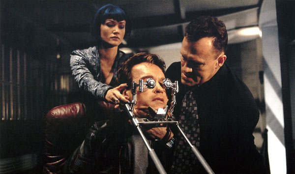 Arnold Schwarzenegger, Michael Rooker, Sarah Wynter ve filmu 6. den / The 6th Day