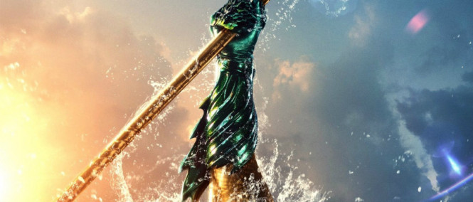 Aquaman se vynořuje v novém, prodlouženém traileru.