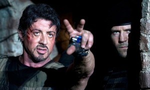 Sylvester Stallone a Jason Statham ve filmu Expendables: Postradatelní