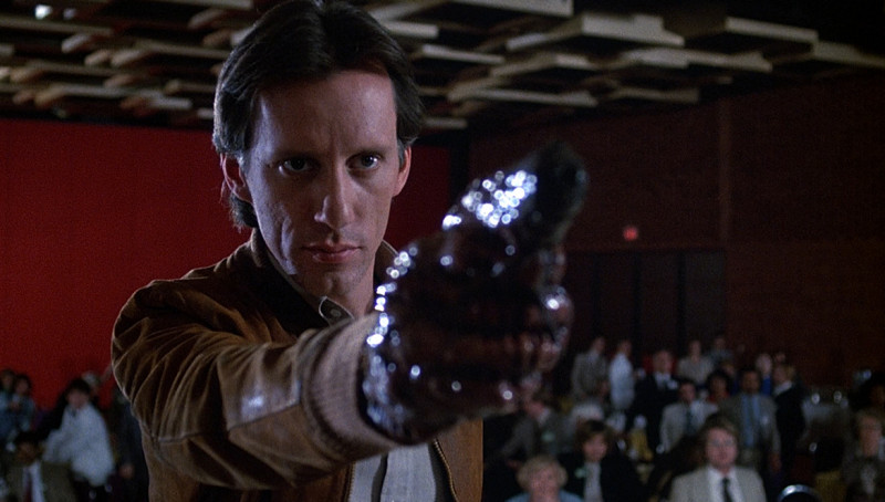 James Woods ve filmu  / Videodrome