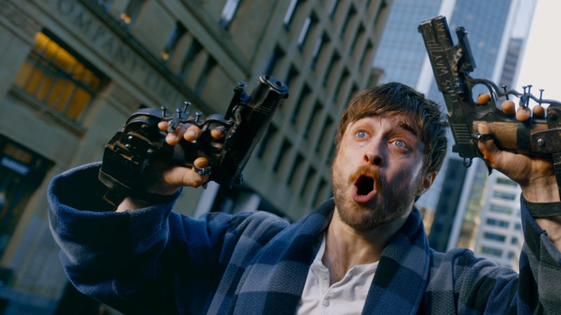 Daniel Radcliffe ve filmu Zabiják proti své vůli / Guns Akimbo