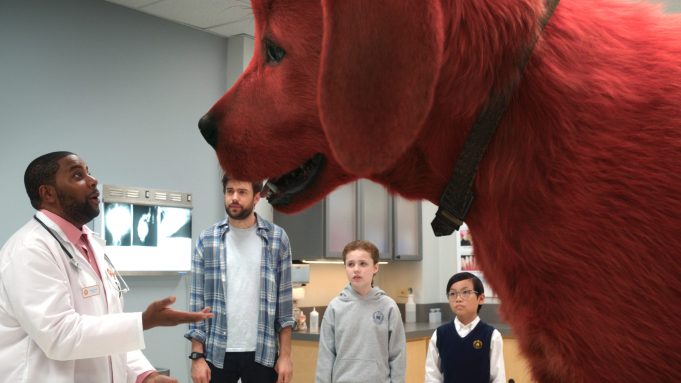 Fotografie z filmu Velký červený pes Clifford / Clifford the Big Red Dog