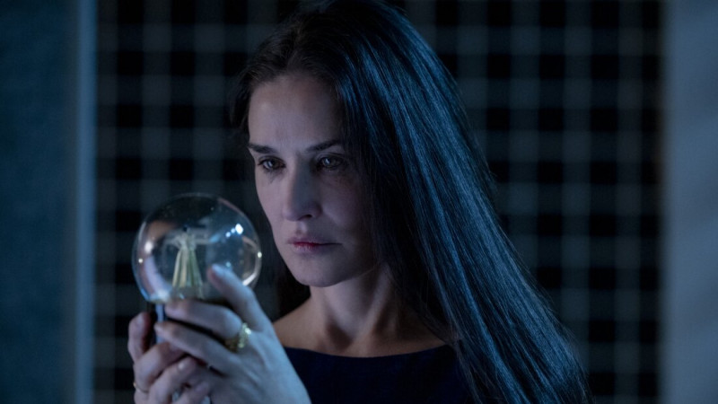 Demi Moore ve filmu Substance / The Substance