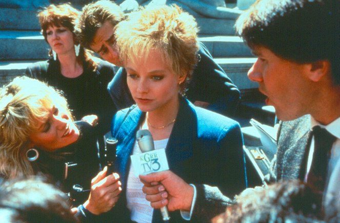 Jodie Foster ve filmu Znásilnění / The Accused