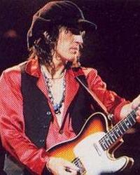 Izzy Stradlin