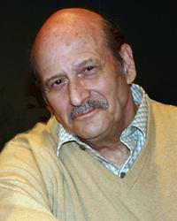 Agustín González