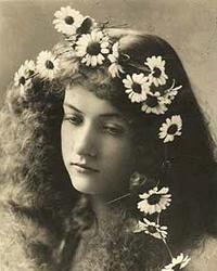 Maude Fealy