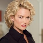 Kelly Carlson