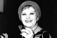 Nelly Gaierová