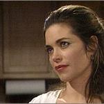 Amelia Heinle